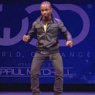 how old is fik shun|Fik Shun Wiki, Biography, Age, Spouse, Height, Net Worth, Fast。